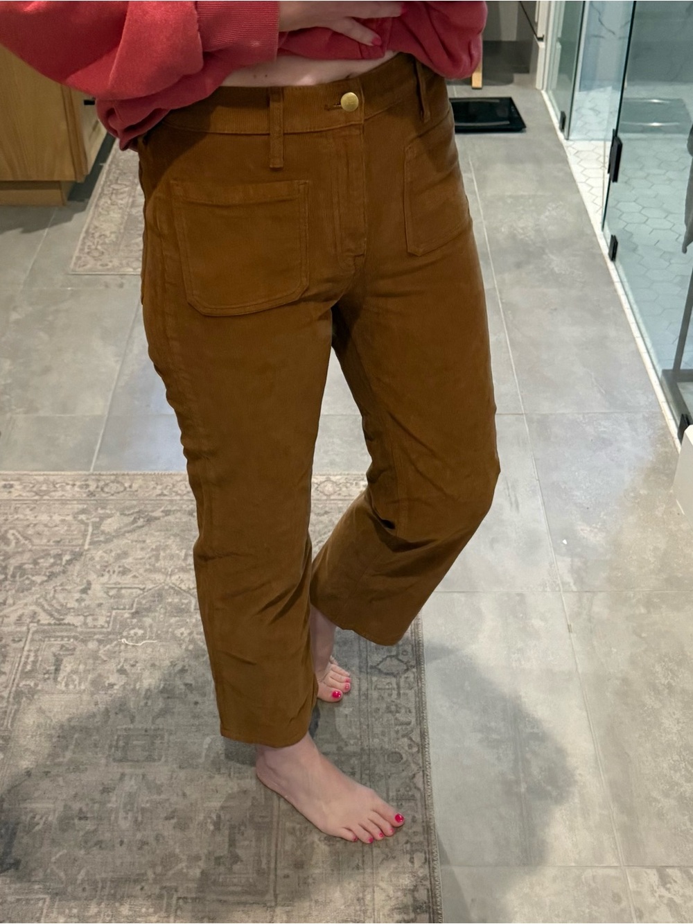Straight-Leg Corduroy Pants in Brown